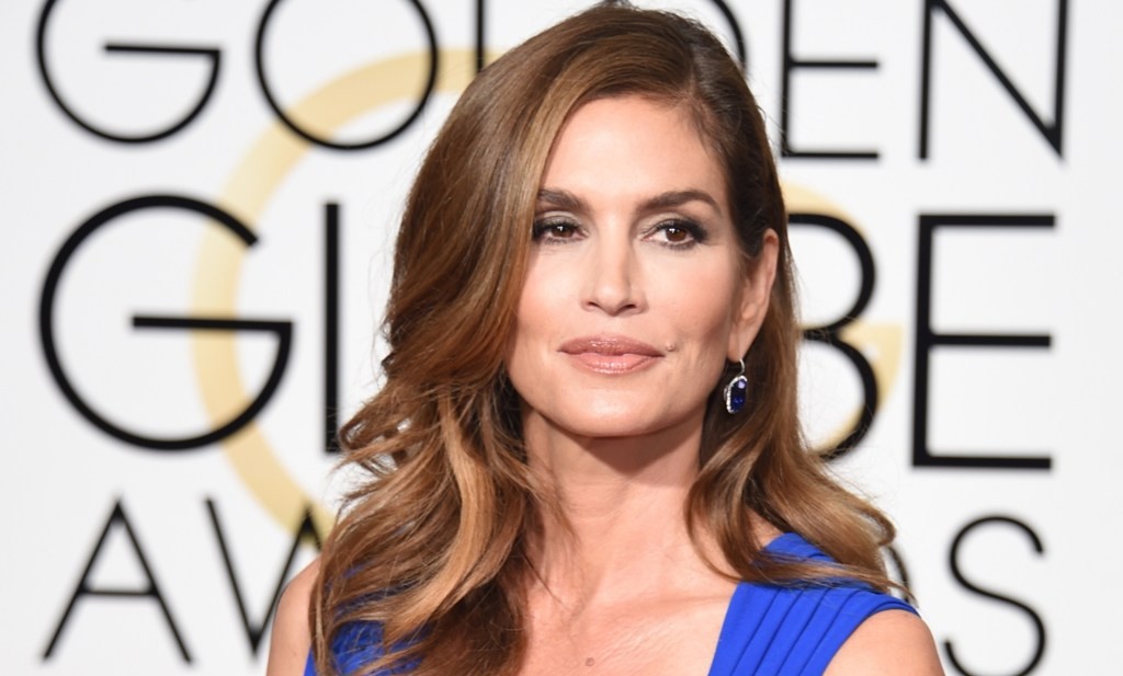 Cindy Crawford batal menjual rumah mewahnya di Malibu. Foto: AFP