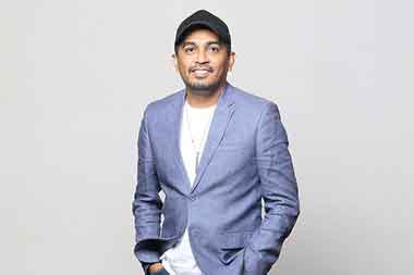 Sosok Glenn Fredly di Mata Keluarga
