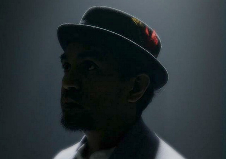 Lagu Kasih Putih Iringi Pelepasan Jenazah Glenn Fredly