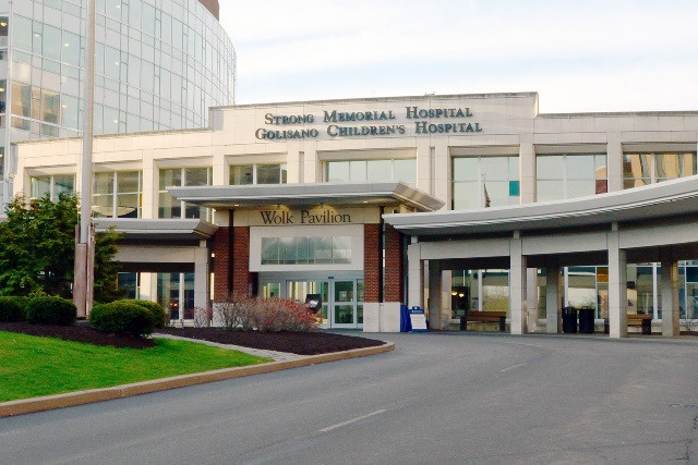 Sembunyikan Gejala Covid-19, Demi Melihat anak dan Istri