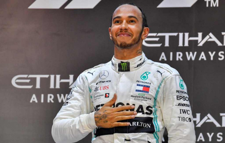 Hamilton Sampaikan Belasungkawa untuk Mendiang Stirling Moss