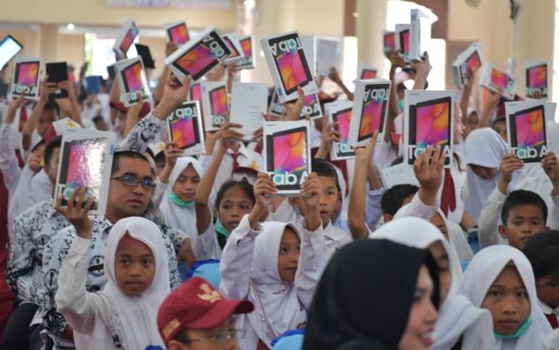 Kepala Sekolah Menanti Juknis BOS untuk Pulsa Internet