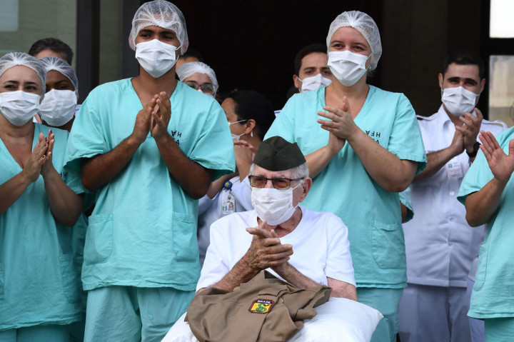 Kakek Veteran Perang Dunia II Sembuh dari Covid-19