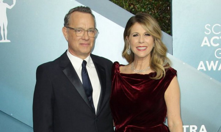 Tom Hanks dan Istri Sumbang Darah untuk Penetilian Vaksin Covid-19