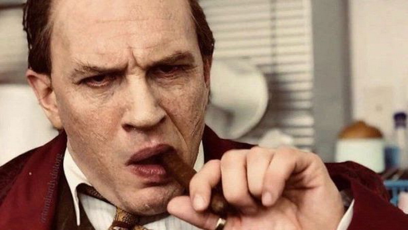 Tom Hardy sebagai Al Capone (Foto: verticalentertainment)
