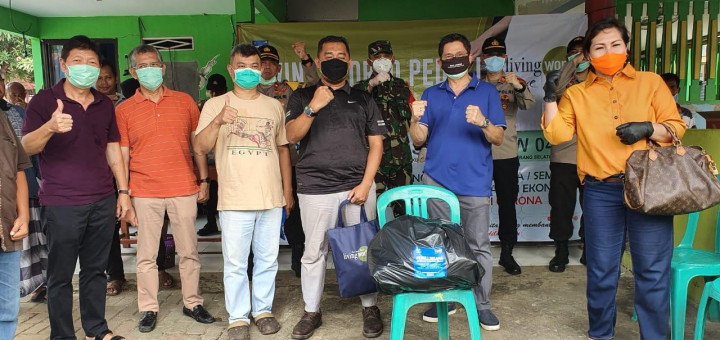 Living World Care dan Warga Alam Sutera Donasikan  Sembako