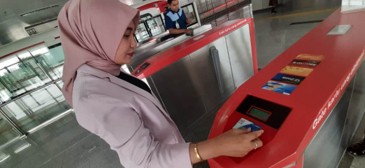 Bank DKI Imbau Nasabah Bertransaksi Nontunai
