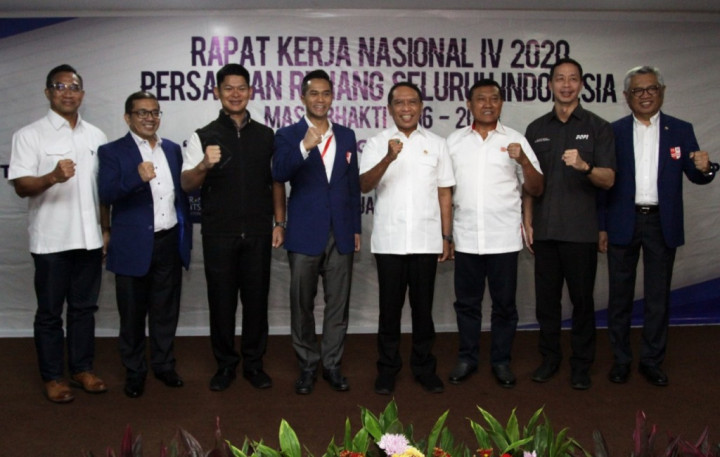 Ketum PRSI Beri Penghormatan untuk Lukman Niode