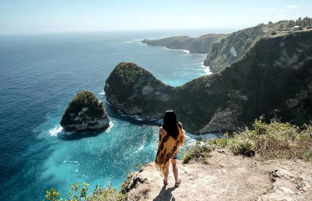 Menparekraf Imbau Dispar Bersiap Hadapi Lonjakan Wisata PascaCovid-19