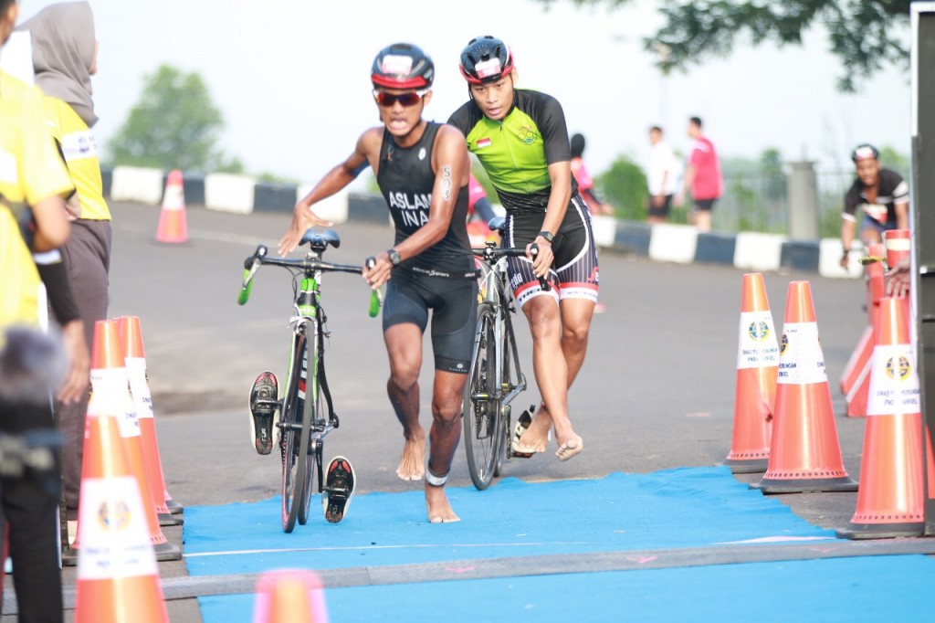 Ajang Indonesia Triathlon Series pada seri pertama di Palembang Februari lalu (Ist)