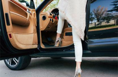 Jangan Asal, Masuk Mobil juga Ada Caranya