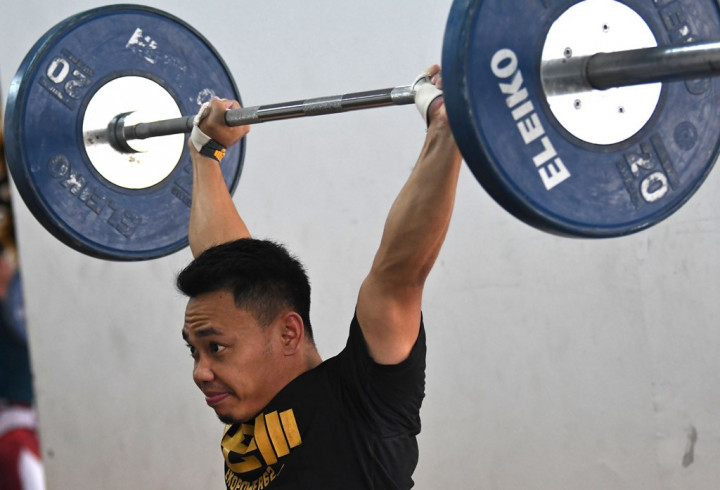 Lifter Eko Yuli Tetap Latihan Saat Puasa