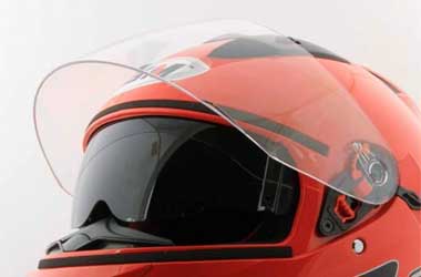 Risiko Pakai Helm Tanpa Visor