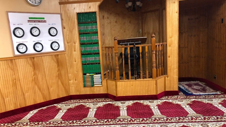 Lantunan Azan Diperdengarkan Lewat Pengeras Suara di AS