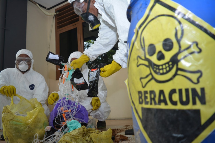 Bagaimana Regulasi Pengelolaan B3 pada Fasyankes?