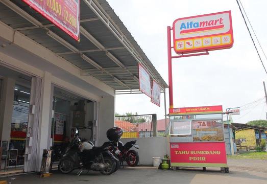 Alfamart dan Alfamidi Gratiskan Biaya Sewa UMKM