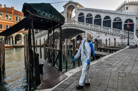 Akibat Covid-19, Fitch Turunkan Peringkat Kredit Italia