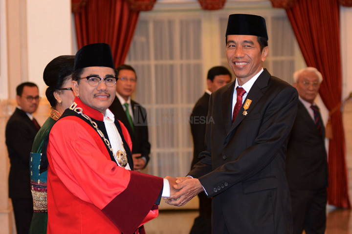 Manahan Sitompul Kembali Menjadi Hakim Konstitusi