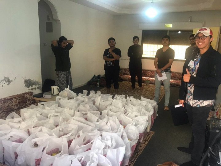 KBRI Amman Serahkan Bantuan di Tengah Ramadan