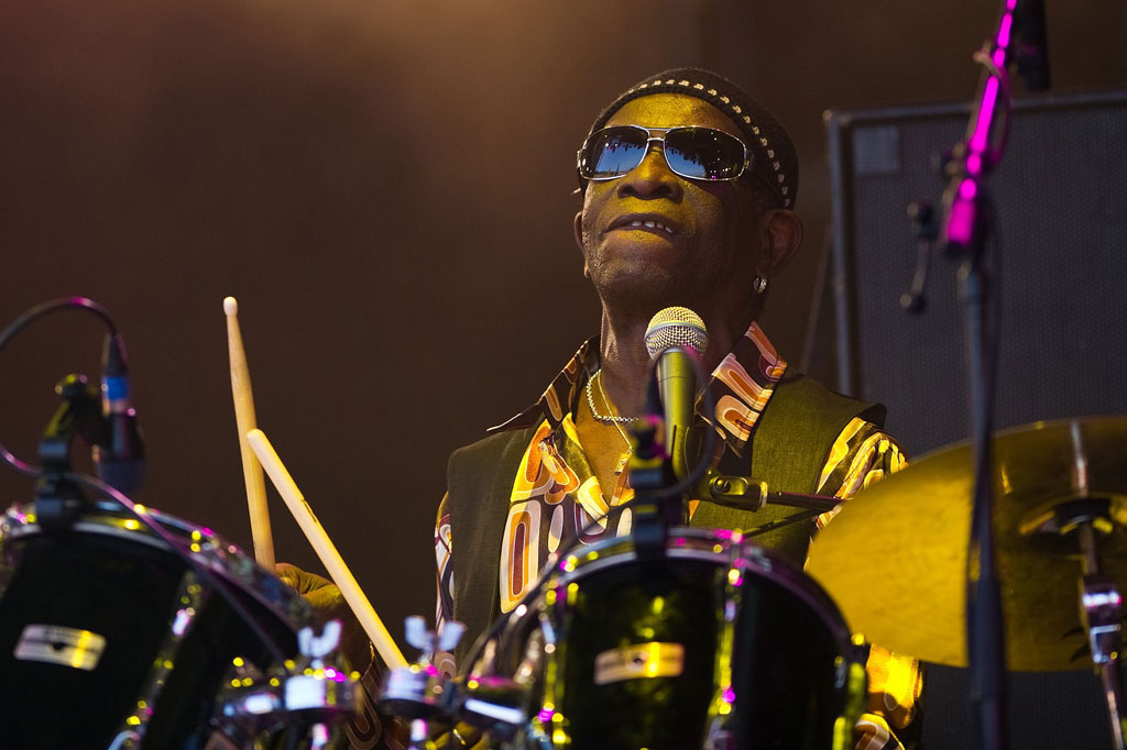 Drummer Legendaris Tony Allen Tutup Usia