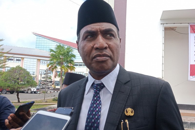 Wakil Gubernur Provinsi Papua Barat Mohammad Lakotani. (Foto: ANTARA/Toyiban)
