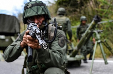 Venezuela Klaim Gagalkan Invasi Tentara Bayaran Kolombia