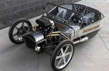 Suzuki GSX-R1000R Bergaya Trike Tampil Keren