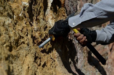 Tambang Emas di Liberia Runtuh, Belasan Orang Hilang