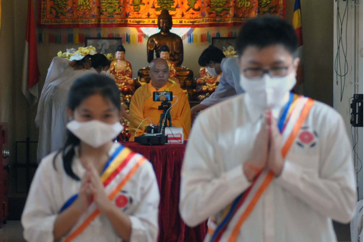 Peringatan Hari Raya Waisak di Sejumlah Daerah