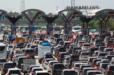 Benarkah Macet Bikin Mesin Bekerja Lebih Ekstra?