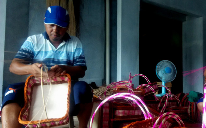 Permintaan Keranjang Parsel Lebaran di Jepara Turun 80 Persen