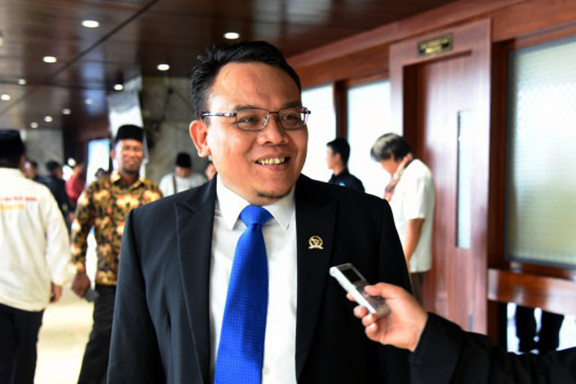 Perusahaan Diingatkan Wajib Bayar THR