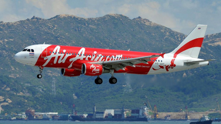 AirAsia Terapkan Prosedur Minim Kontak bagi Penumpang