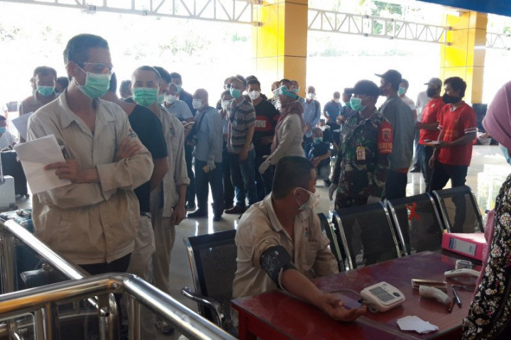155 TKA Asal Tiongkok di Ternate Dipulangkan