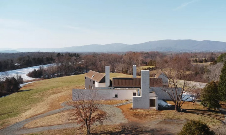 Desain Rumah Modern dengan Cerobong Asap 3 Meter