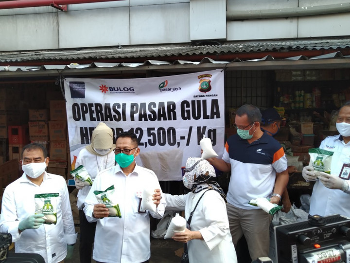 Perum Bulog Operasi Pasar Stabilisasi Harga Gula