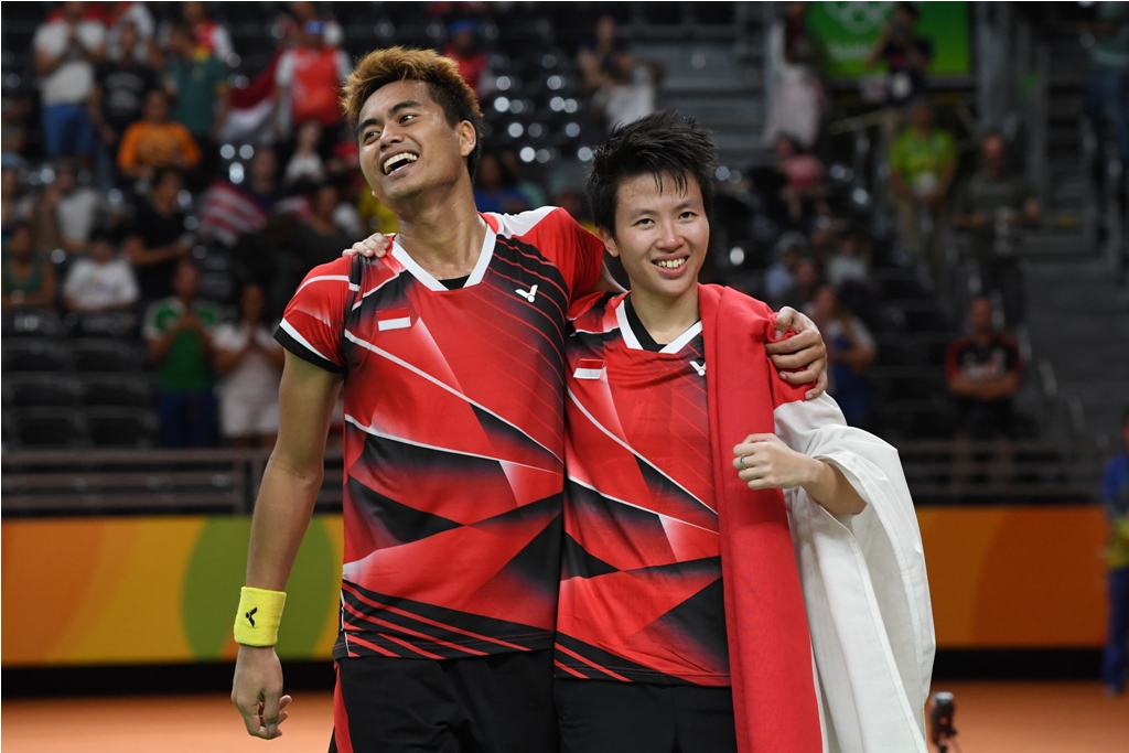 Tontowi Ahmad dan Liliyana Natsir (AFP/Goh Chai Hin)