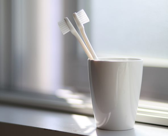 Tips Membersihkan Sikat Gigi agar Terbebas dari Kuman