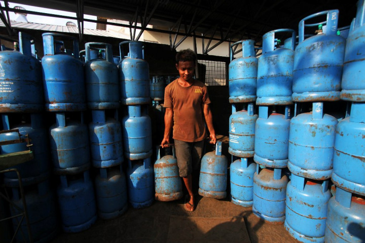 Pertamina Ancam Cabut Izin Agen Jual LPG di Tas HET