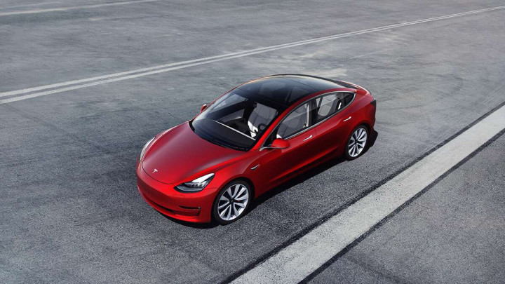 Tesla Sudah Siap dengan Teknologi Baterai 1,6 Juta Kilometer