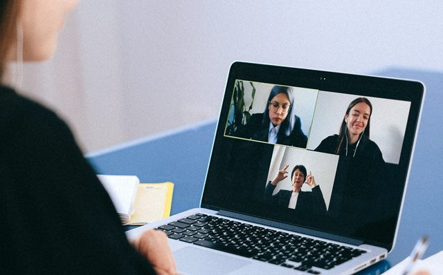 Tips Berlebaran dengan Aplikasi Digital