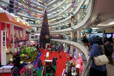 Pemerintah Disebut Gegabah Membuka Mal