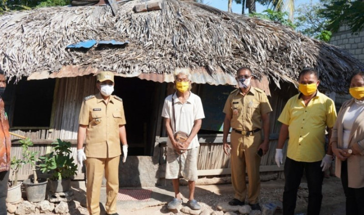 Rumah Layak Huni bagi Warga Lansia di Kupang