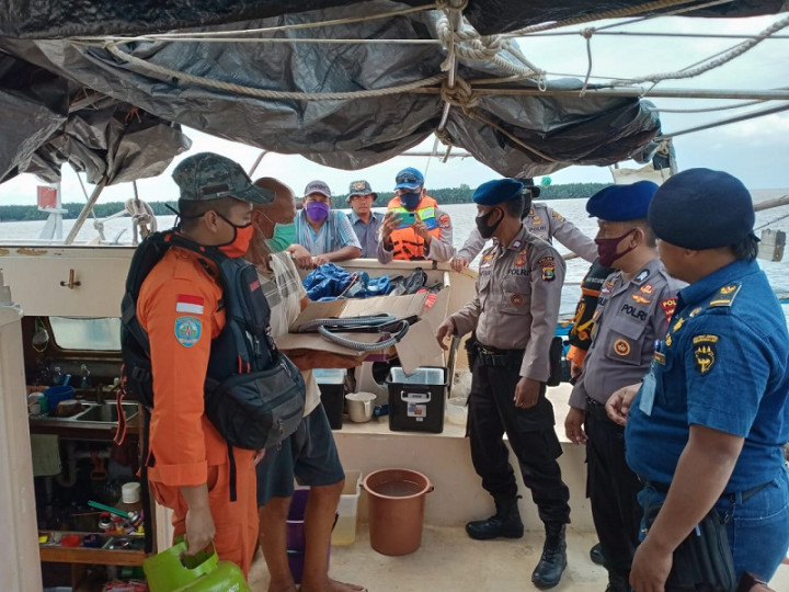Polisi Dalami Kapal Berbendera Australia Dibajak