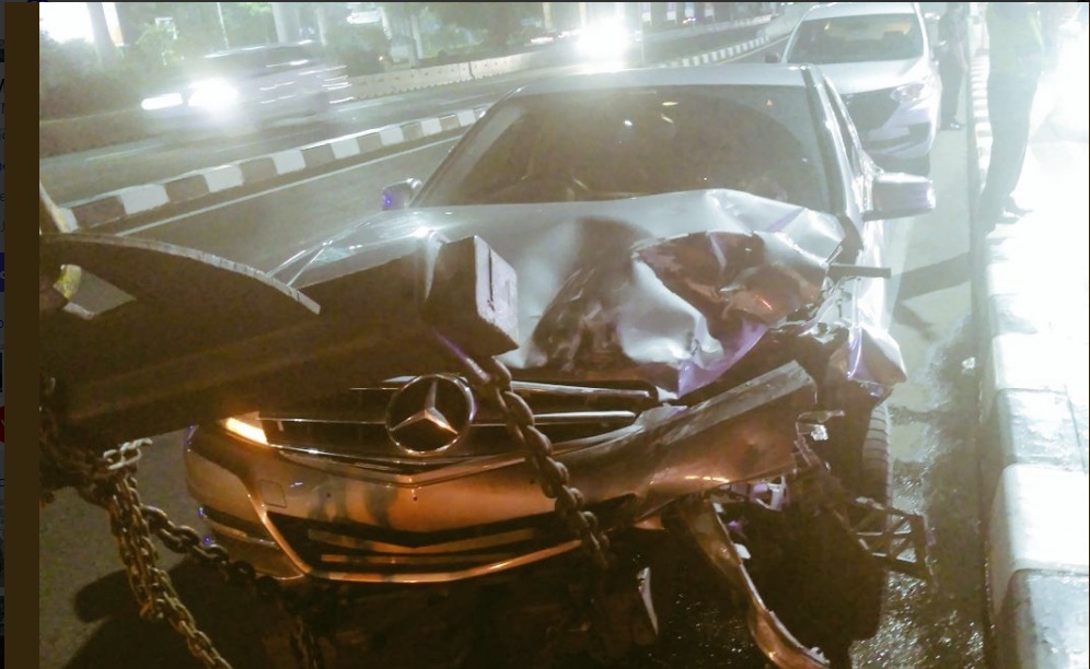 Ilustrasi kecelakaan mobil. Twitter/TMCPoldaMetro