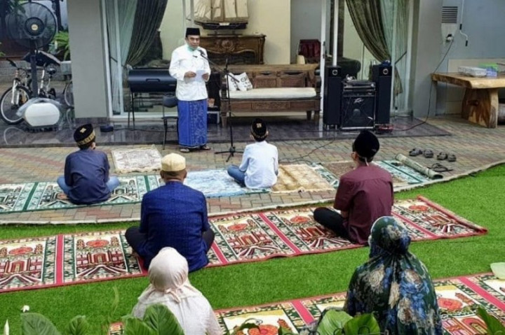Menag Umumkan Pembukaan Masjid Sore Nanti