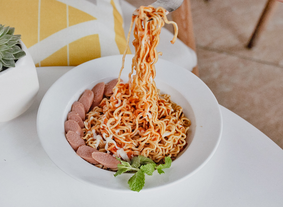 3 Resep Olahan Mi Instan yang Lebih Enak dari Biasanya