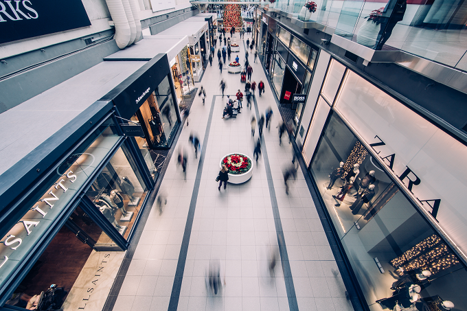 Zona hijau covid-19 sudah bisa ke mal. Perhatikan benda wajib ketika ke mal ya. (Foto: Pexels.com)