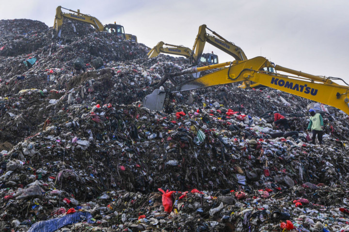 Volume Sampah TPST Bantar Gebang Menurun