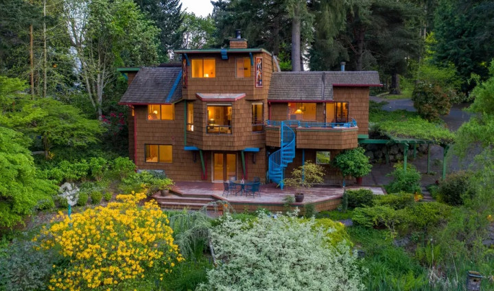 Funky House, Rumah dari Era 70an